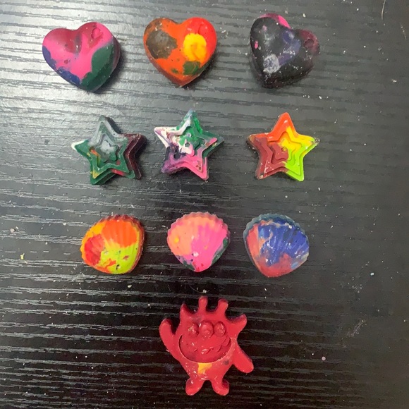 🥳Host Pick🤩HANDMADE - For charity- 30 Crayon set- profits donated - Picture 2 of 7
